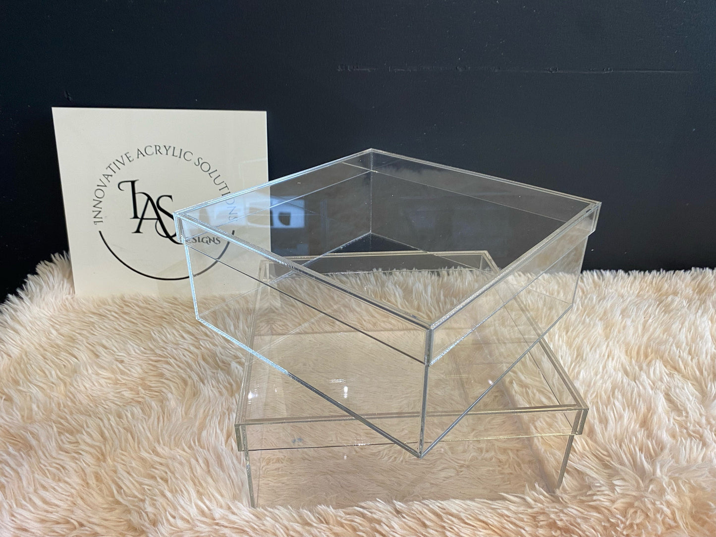 Favour Box, Acrylic Box, Acrylic Box for Brides and Groom, Acrylic Gift Box, Bridesmaid Gifts, Keepsake Box, Bridesmaid Gift Box