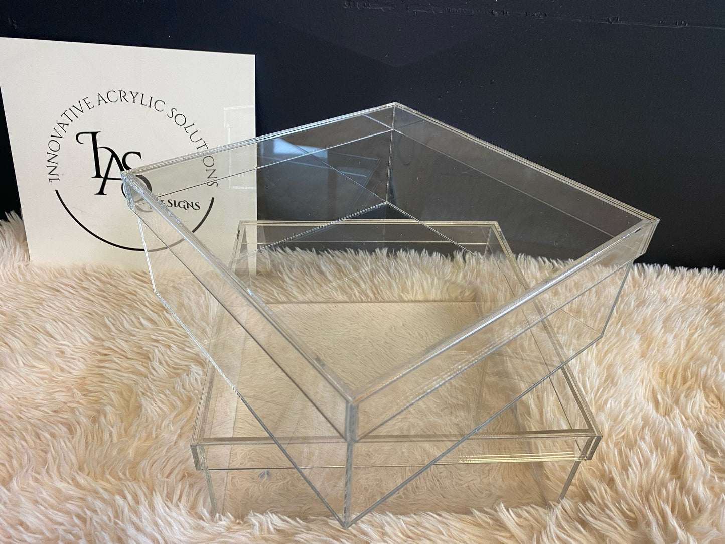 Favour Box, Acrylic Box, Acrylic Box for Brides and Groom, Acrylic Gift Box, Bridesmaid Gifts, Keepsake Box, Bridesmaid Gift Box